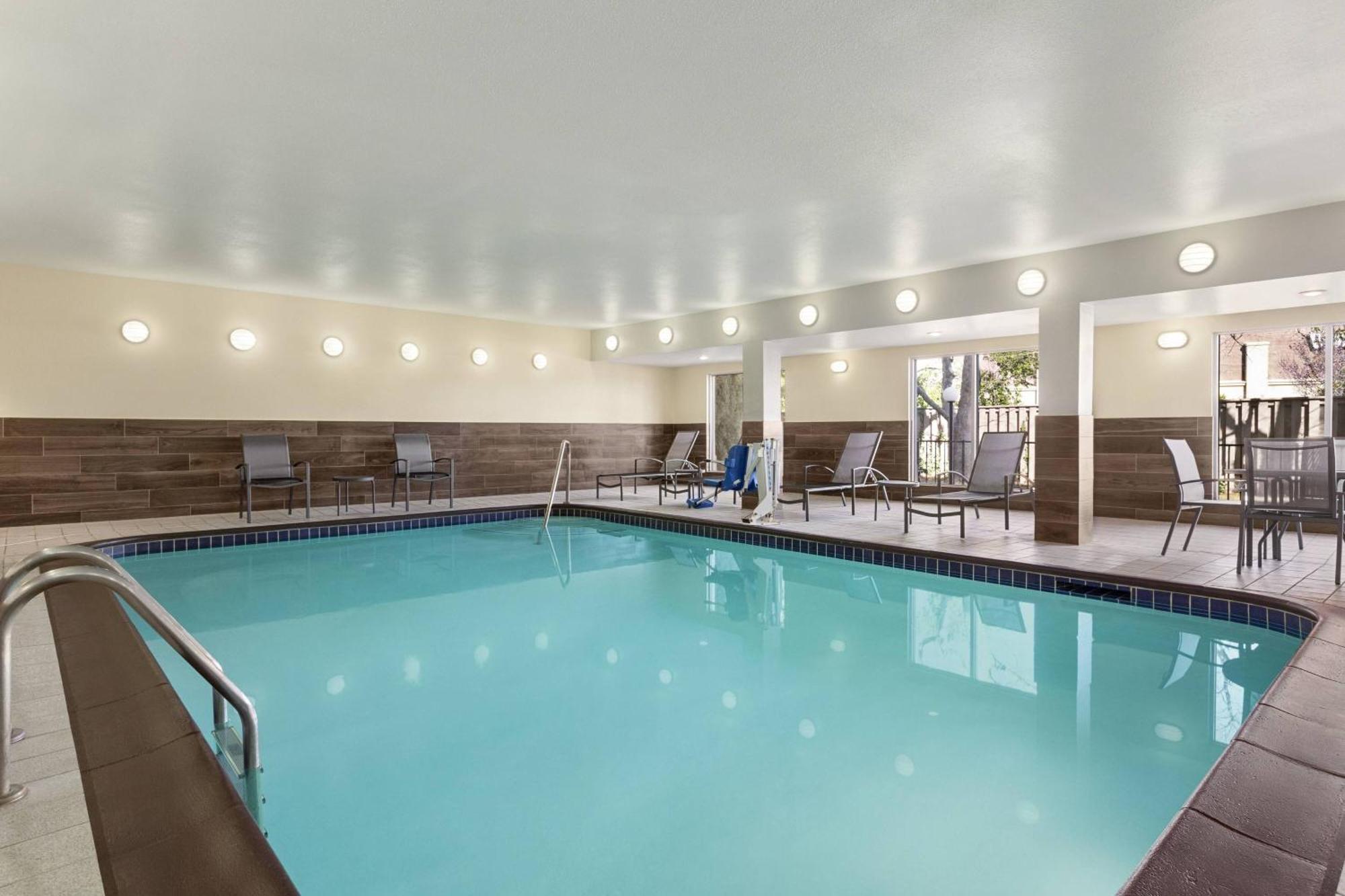 Fairfield Inn By Marriott Tracy Buitenkant foto