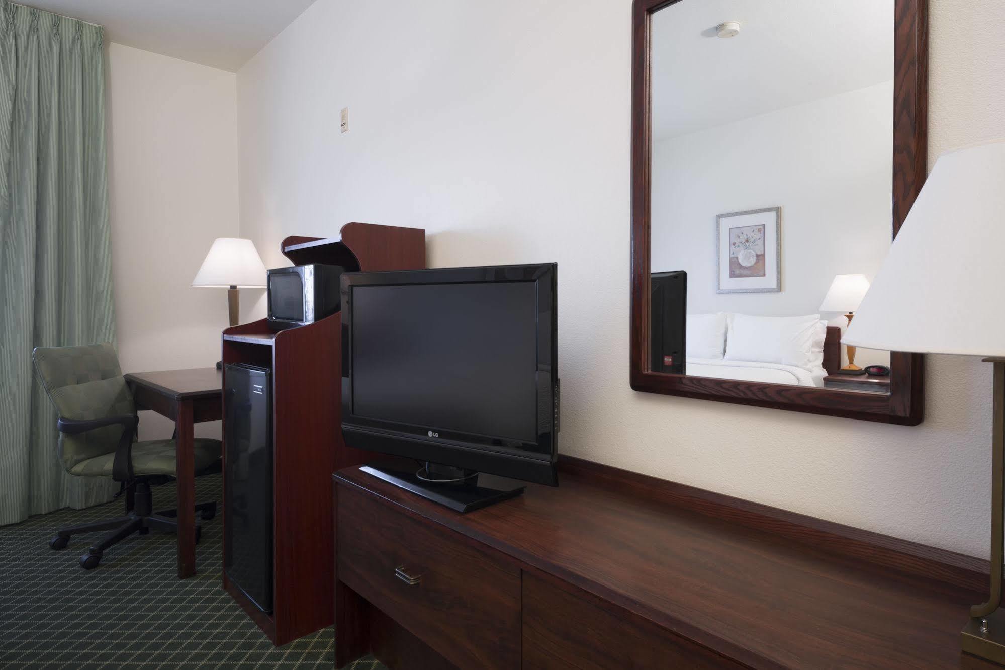 Fairfield Inn By Marriott Tracy Buitenkant foto